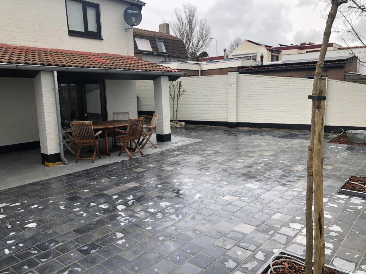 Graafjansdijk B Vakantiehuis Met 3 Slaapkamers Net Over De Belgische Grens Westdorpe Exterior foto